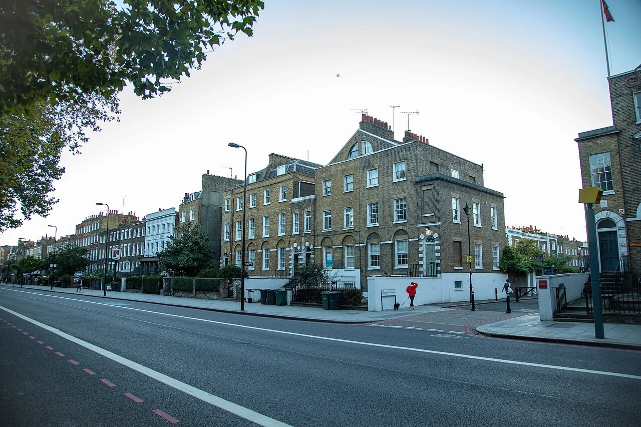 126-132, Kennington Park Road Se11