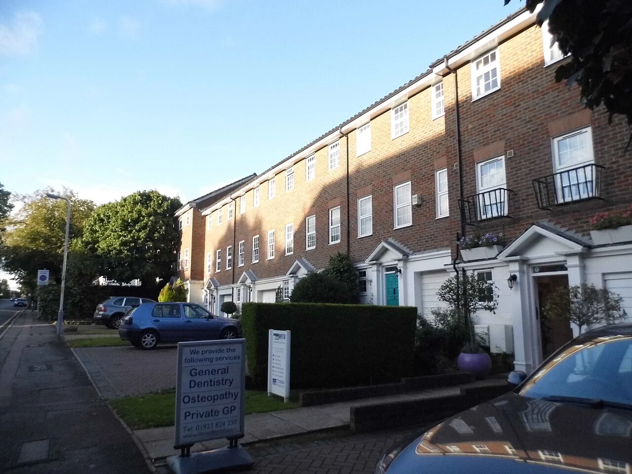 Houses on Dene Road, Northwood